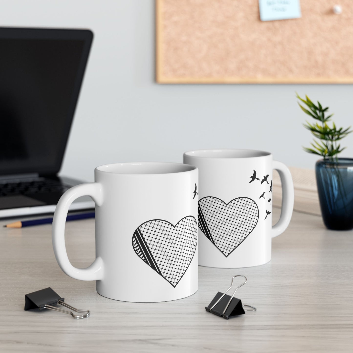Palestine Love Mug Keffiyeh Pattern & Heart Design